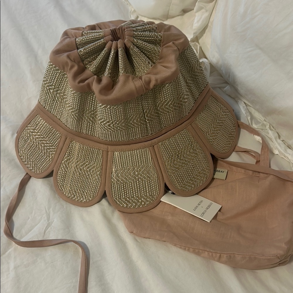 LORNA MURRAY / KATHY HILTON MANHATTAN HAT